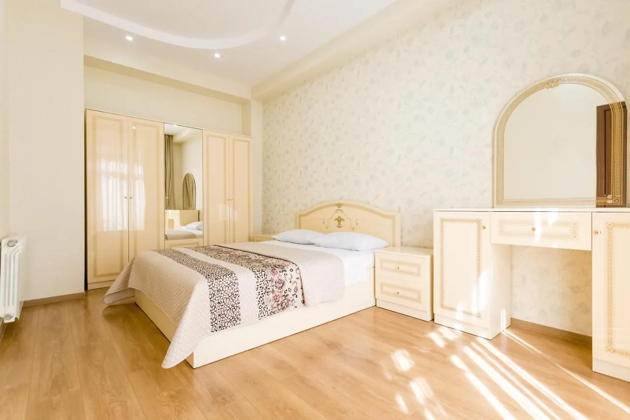 Comfy Home Tbilisi 0*,